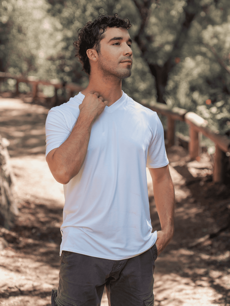 Polera de Bambú Ultra Suave (Cuello V)