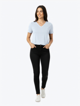 Polera de Bambú Ultra Suave - Mujer (Cuello V)
