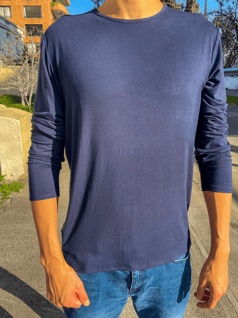 Polera de Bambú Ultra Suave Back in Time (Manga Larga)