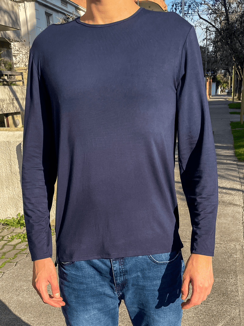 Polera de Bambú Ultra Suave Back in Time (Manga Larga)